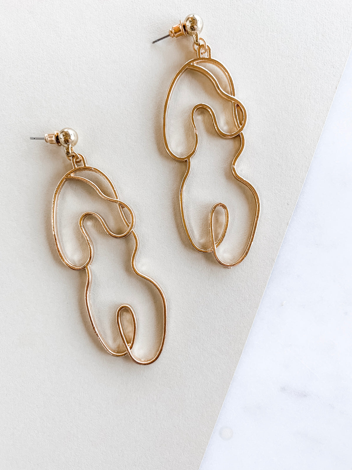 Woman - The Pretty Eclectic