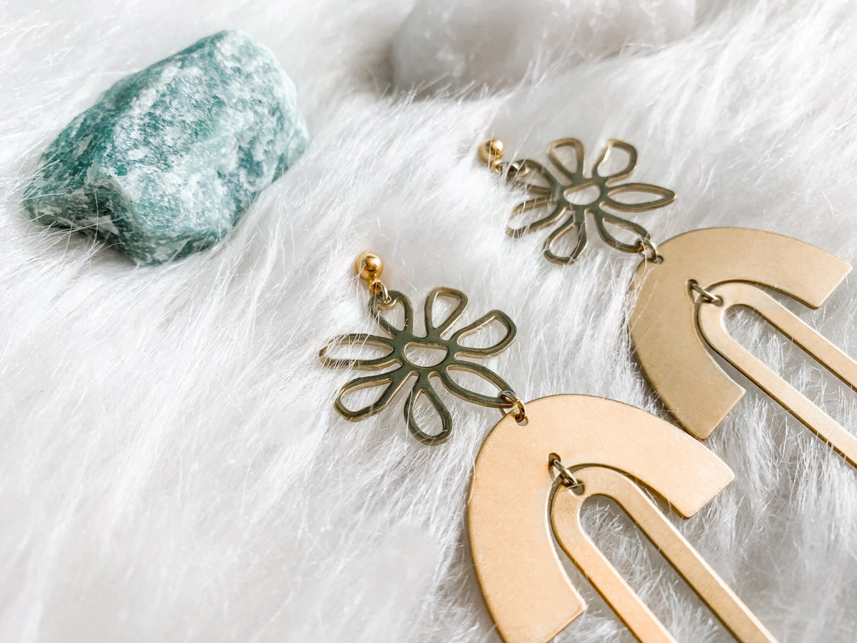 Flower Power Earrings - The Pretty Eclectic