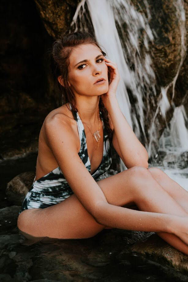 Sophia Quartz Necklace - The Pretty Eclectic