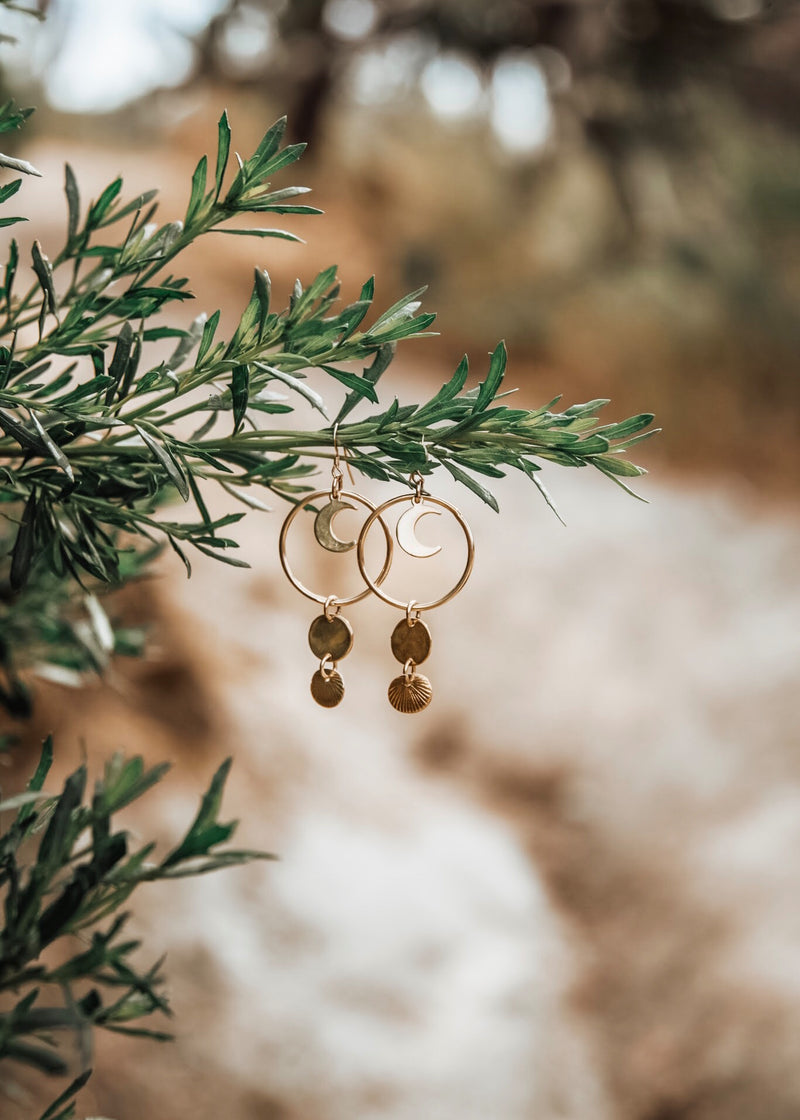 Circle The Moon & Sea Earrings - The Pretty Eclectic