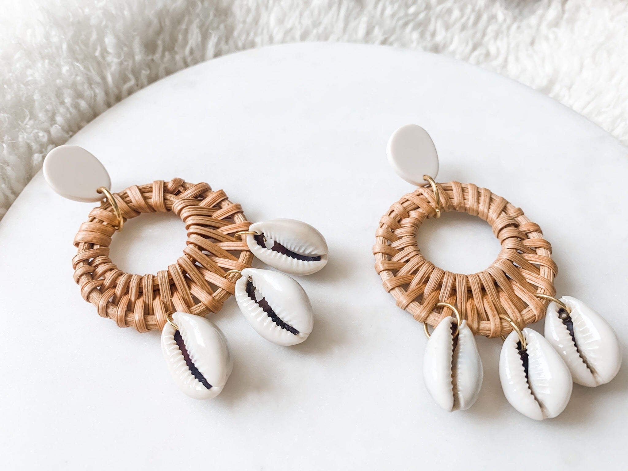 Cowrie Shell Rattan Earrings – The Pretty Eclectic